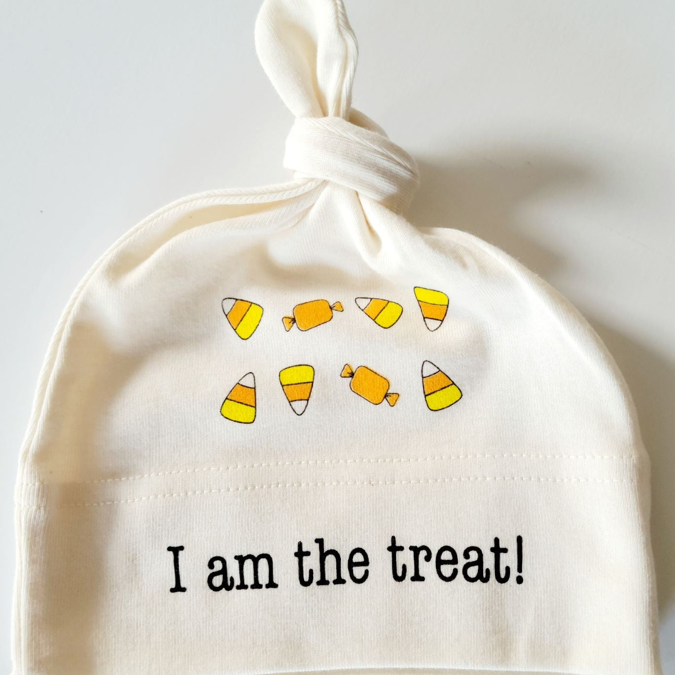 Organic Cotton Baby Hat - Halloween - I am the treat Unisex Design - Simply Chickie