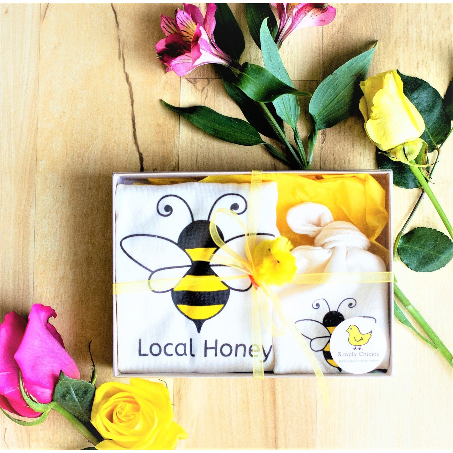 Organic Cotton Baby Gift Set - Honeybee - Simply Chickie