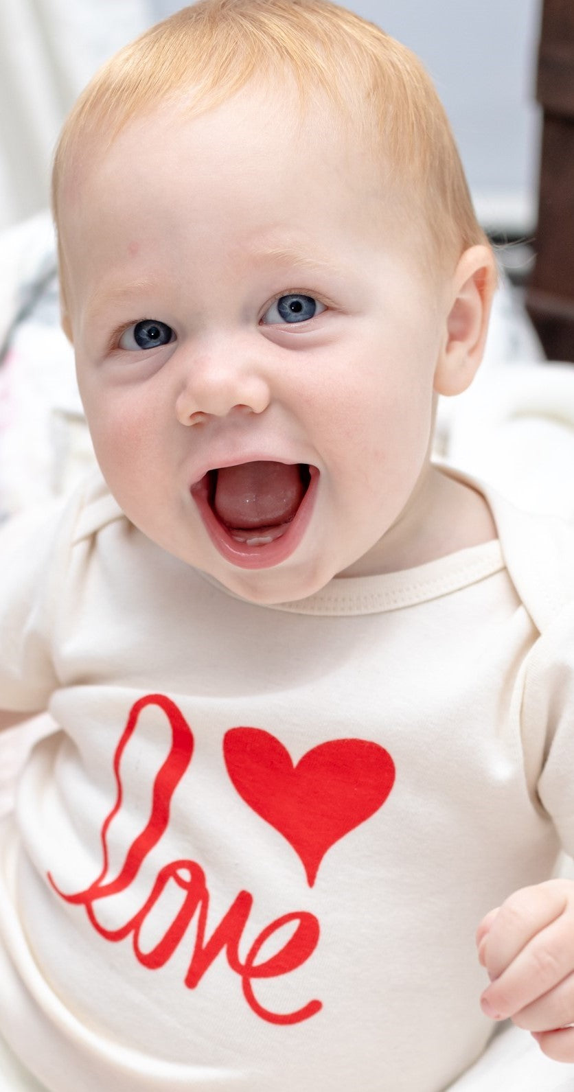 Organic cotton baby onesie - Love - Simply Chickie