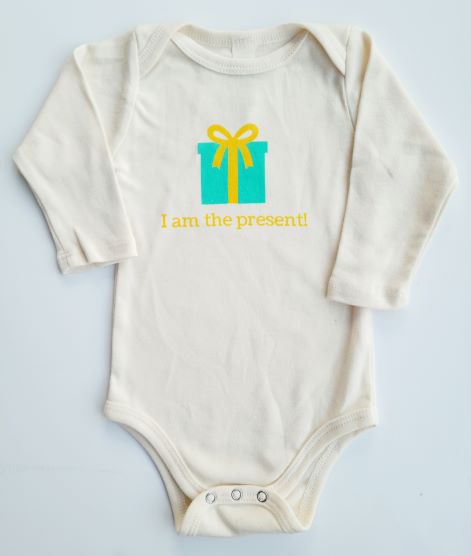 Organic cotton baby onesie - Present - I am the present LONG SLEEVE Romper - Simply Chickie