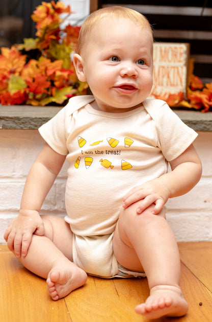 Organic cotton baby onesie - Halloween "I am the treat" - Simply Chickie
